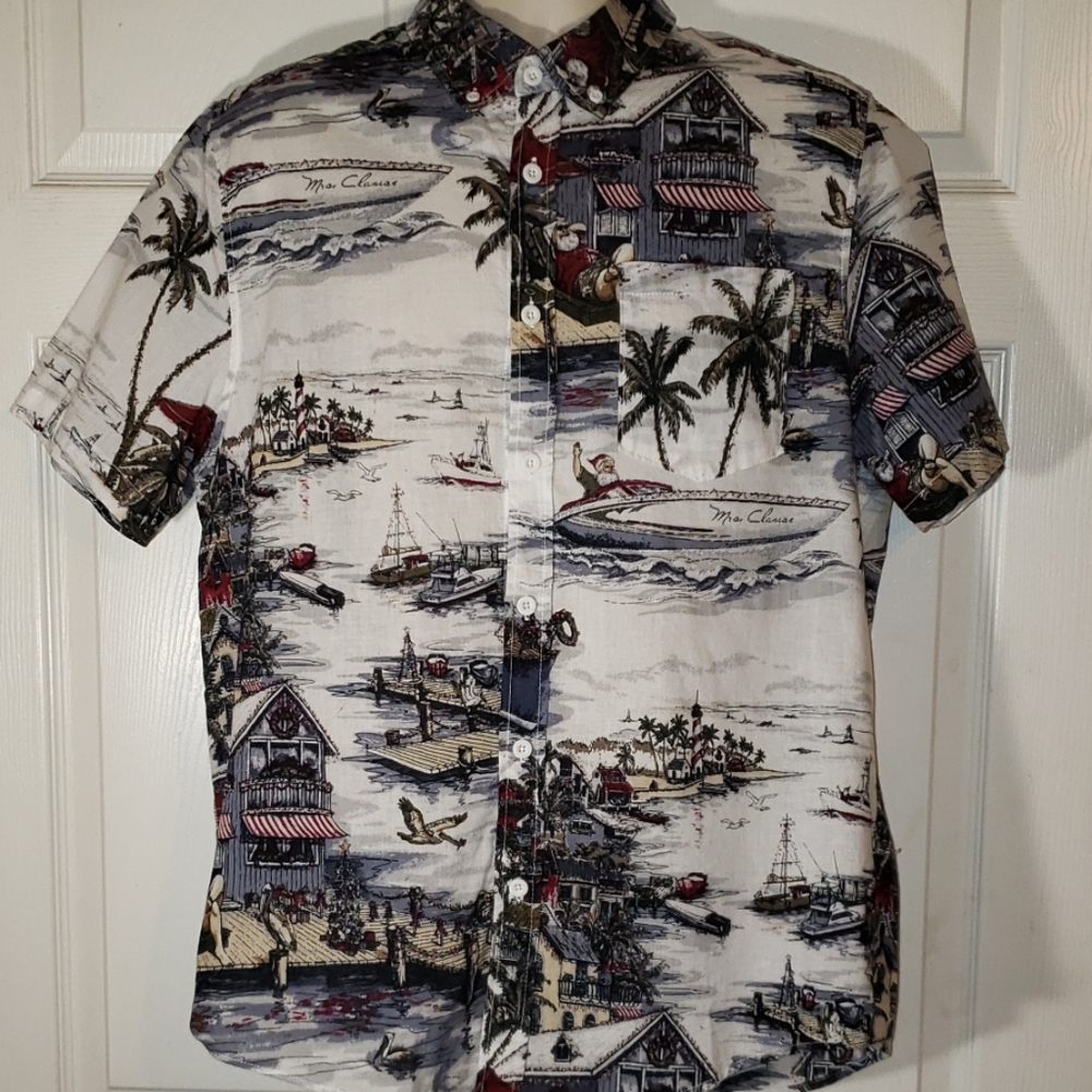 Clearwater men's large button front "Santa" shirt